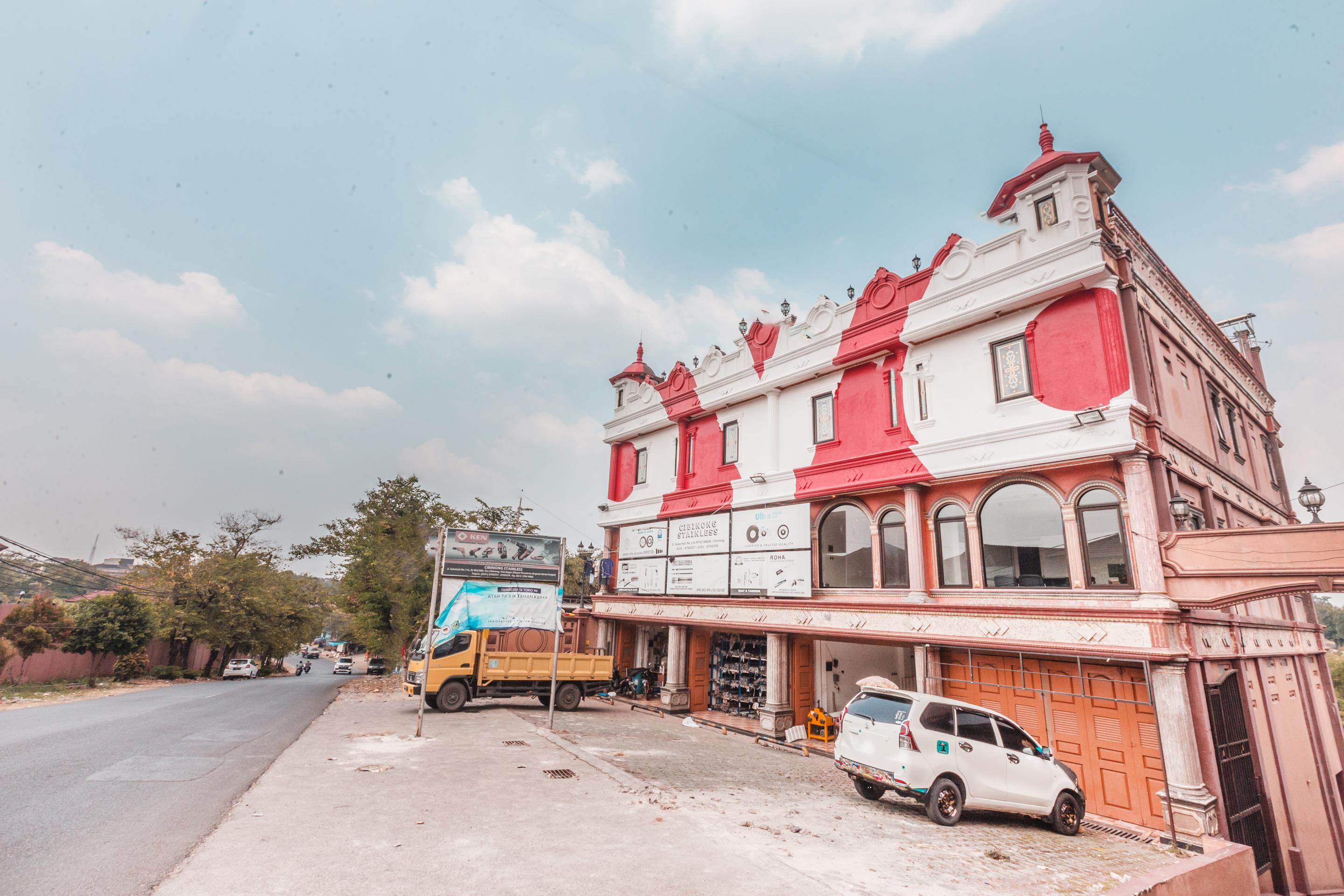 OYO 1640 Fallinda Hotel Bogor Dış mekan fotoğraf