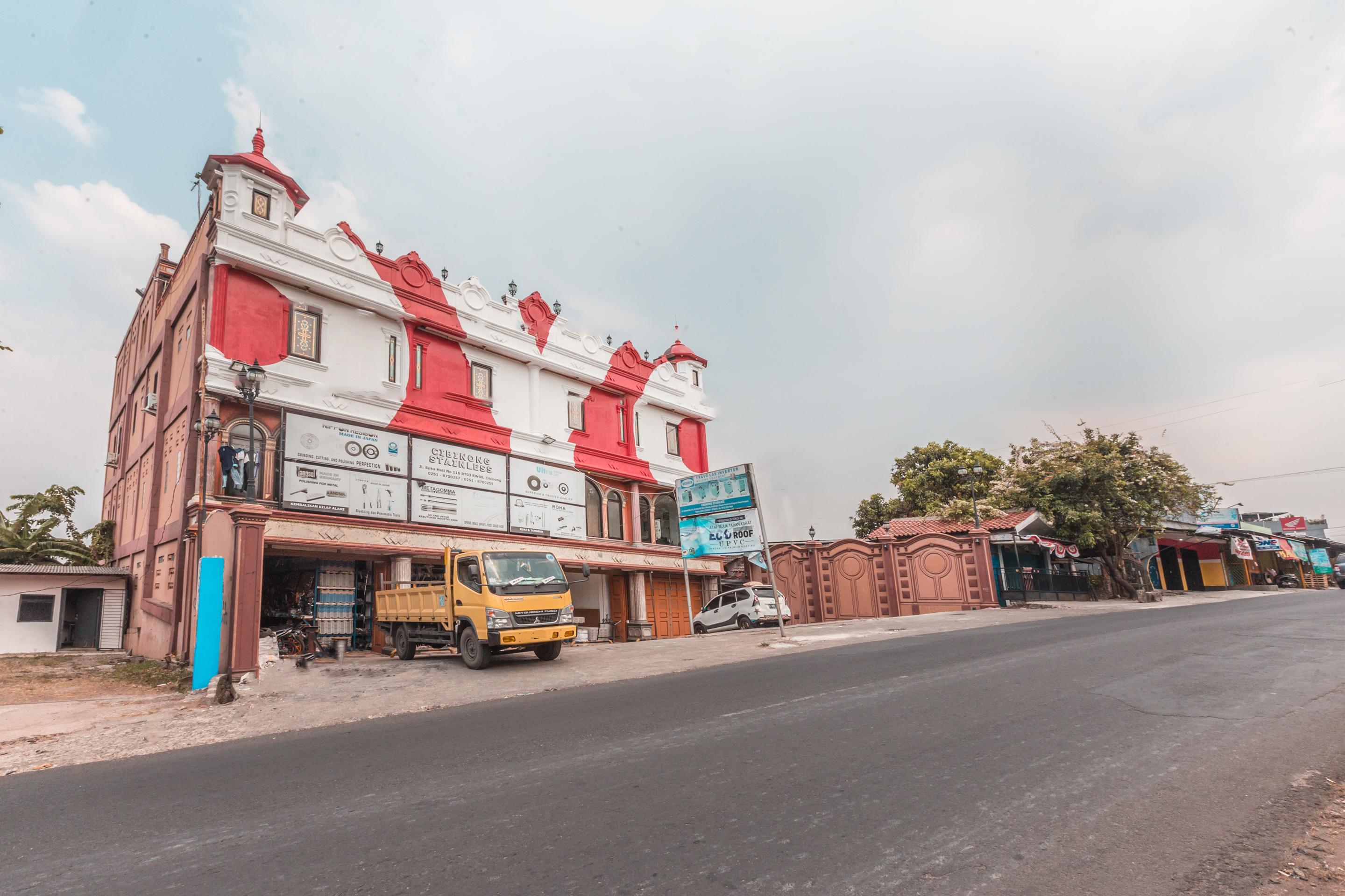 OYO 1640 Fallinda Hotel Bogor Dış mekan fotoğraf